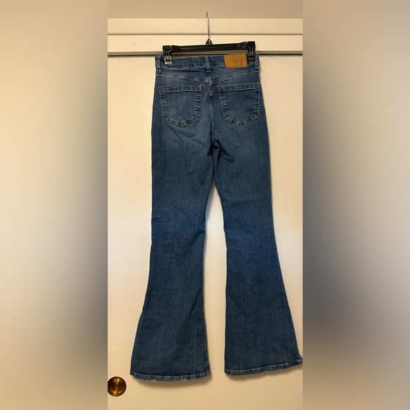 Urban Outfitters BDG Flare Jeans Sz 26 - Picture 3 of 8